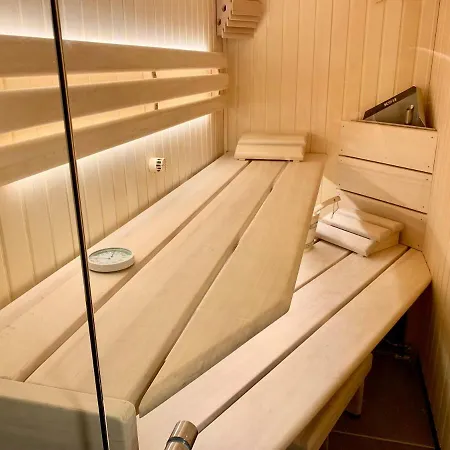 Eidumhaus, Freistehendes Reetdachhaus Mit Garten In Strandnaehe * Westerland